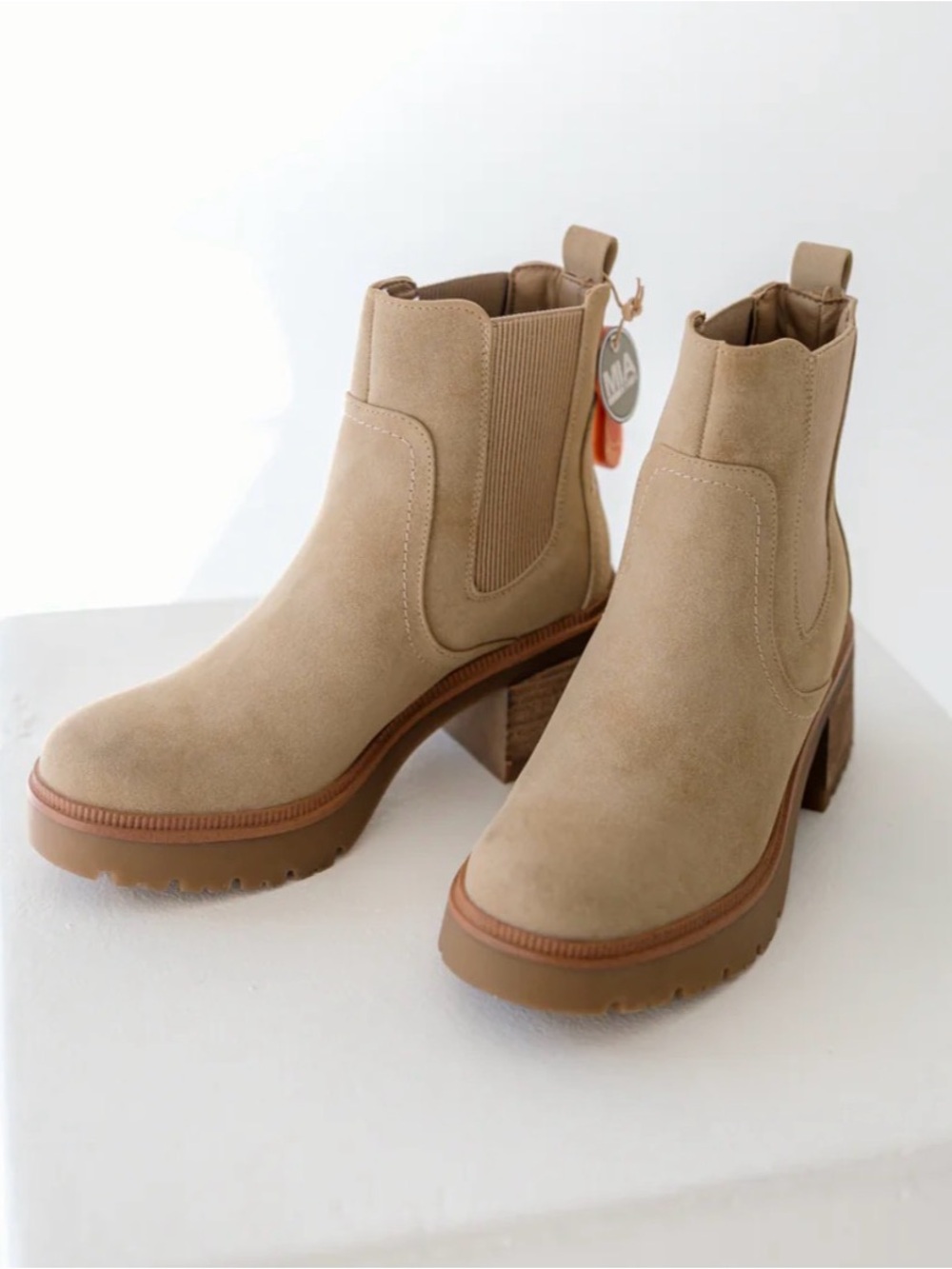 MIA Irie boot | Sand /Tan Suede Chunky Heel Chelsea Boots